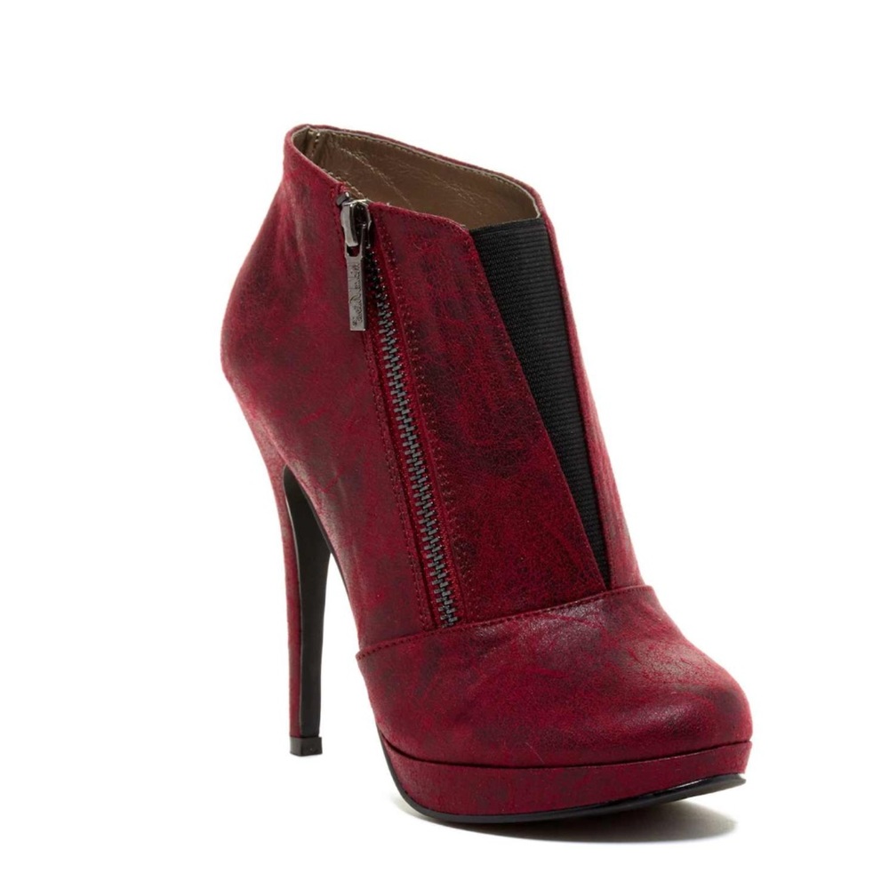 Michael Antonio • Booties
